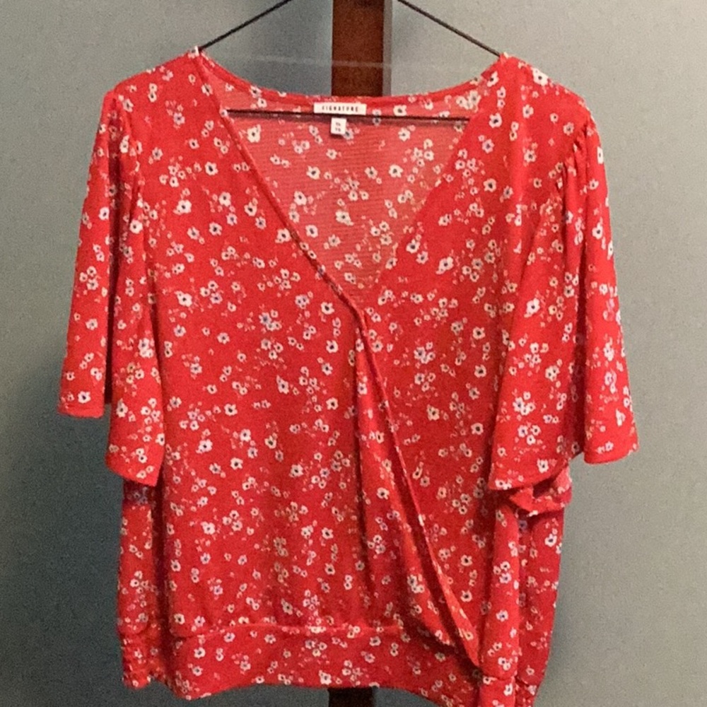 Red Floral Women's Top